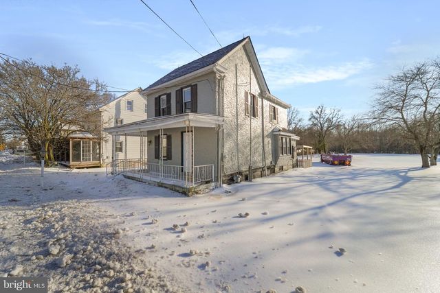 210 CHESTNUT ST, Elmer, NJ 08318