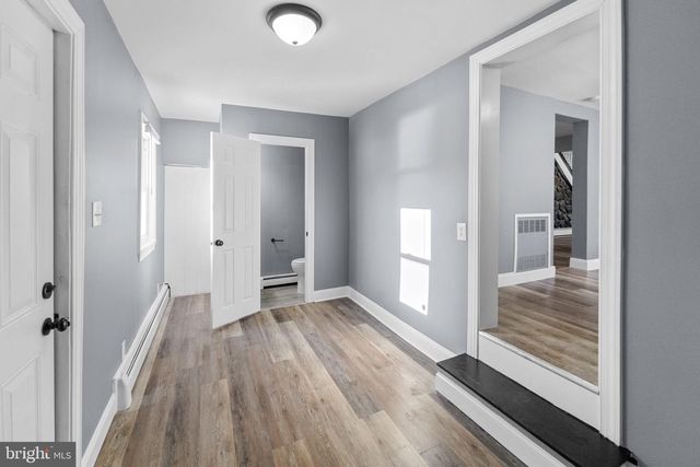 210 CHESTNUT ST, Elmer, NJ 08318