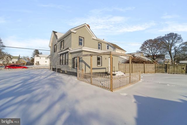 210 CHESTNUT ST, Elmer, NJ 08318