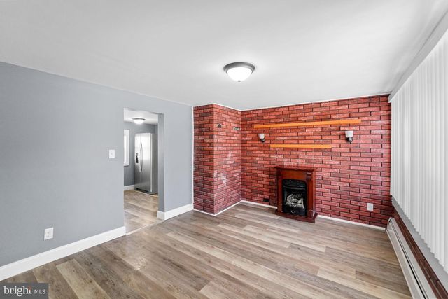 210 CHESTNUT ST, Elmer, NJ 08318