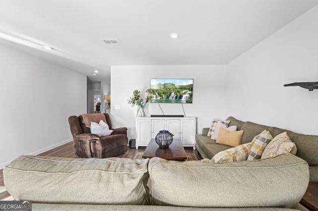 517 Macmillian Lane, Macon, GA 31220