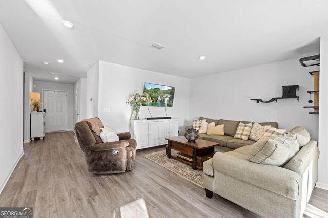 517 Macmillian Lane, Macon, GA 31220