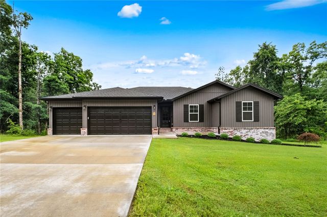 11 Kirkliston Lane, Bella Vista, AR 72715