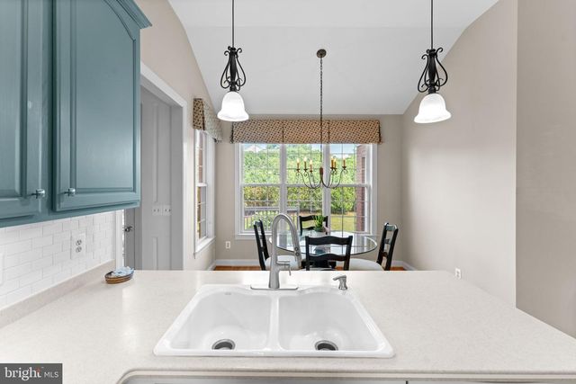 19171 CHATEAU RD, Culpeper, VA 22701
