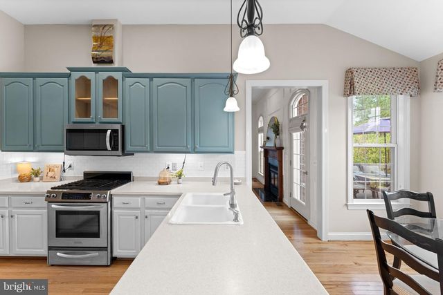 19171 CHATEAU RD, Culpeper, VA 22701
