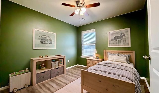 1109 Hickory Creek Drive, Yukon, OK 73099