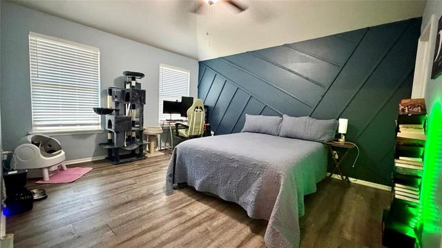 1109 Hickory Creek Drive, Yukon, OK 73099