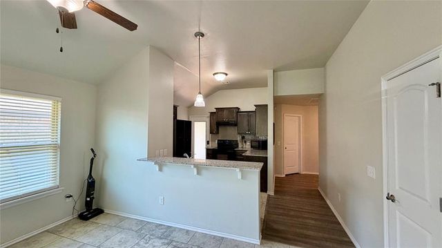 1109 Hickory Creek Drive, Yukon, OK 73099