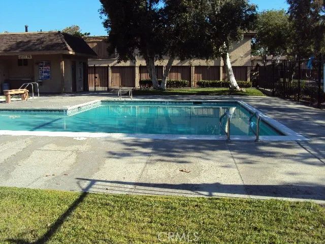 16748 CEDARWOOD CIR South, Cerritos, CA 90703