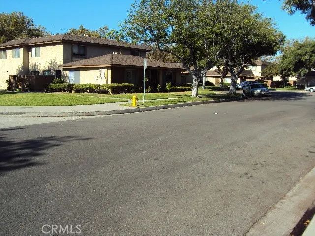 16748 CEDARWOOD CIR South, Cerritos, CA 90703