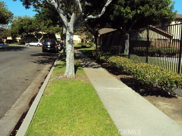16748 CEDARWOOD CIR South, Cerritos, CA 90703