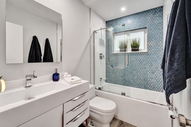 381 SE 3rd Street, Pompano Beach, FL 33060