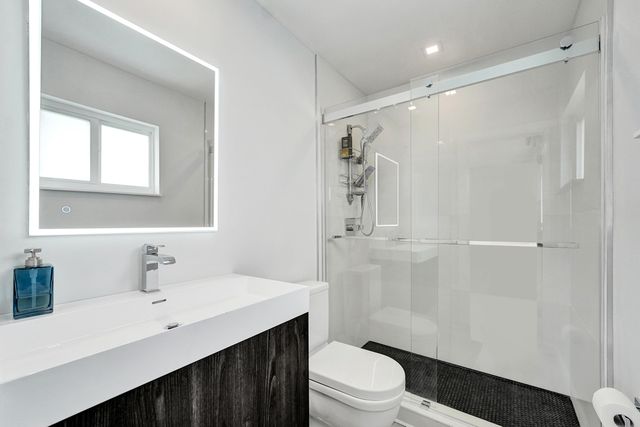 381 SE 3rd Street, Pompano Beach, FL 33060