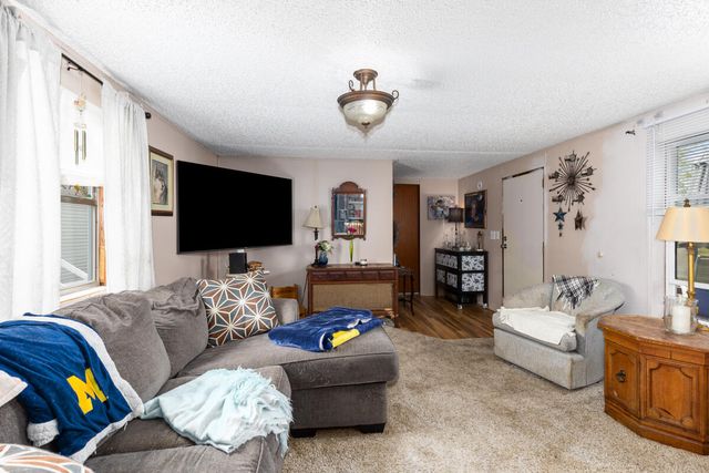 10845 Percy Lane 33, Mecosta, MI 49332