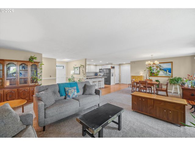 4828 Sw 201ST Ave, Beaverton, OR 97078