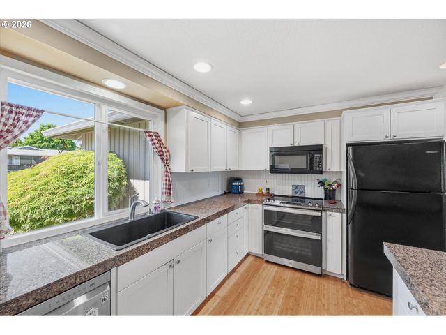 4828 Sw 201ST Ave, Beaverton, OR 97078