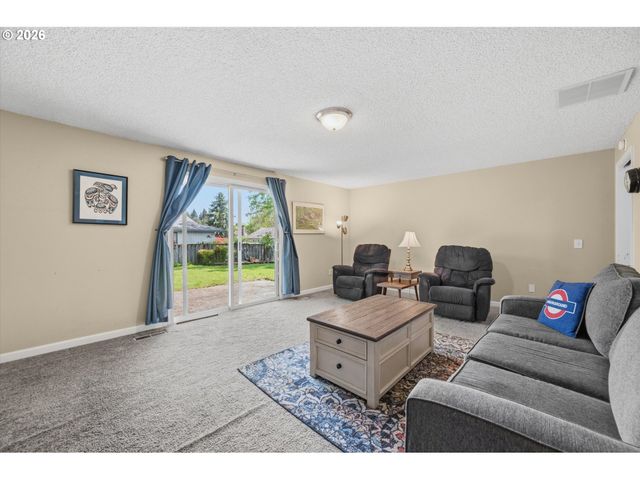 4828 Sw 201ST Ave, Beaverton, OR 97078