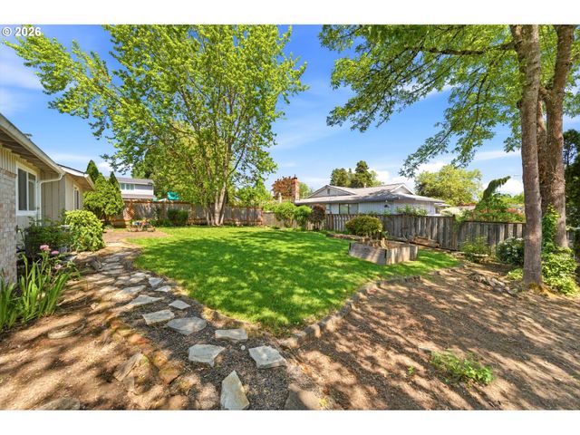 4828 Sw 201ST Ave, Beaverton, OR 97078