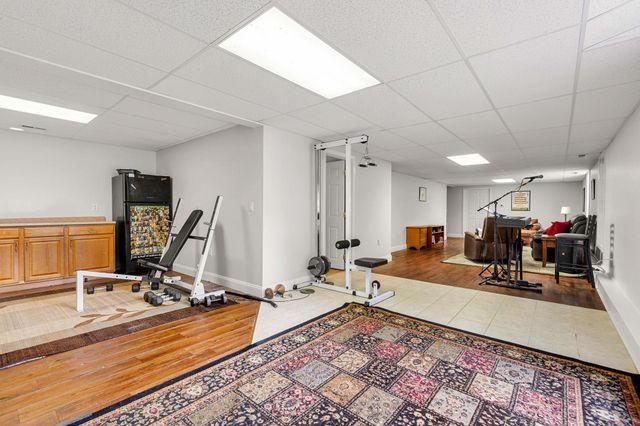 3 Surrey Lane, Salem, NH 03079