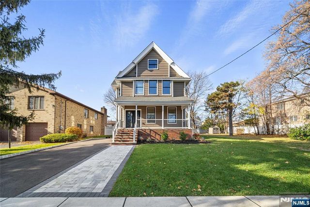 475 Morse Avenue, Ridgefield, NJ 07657