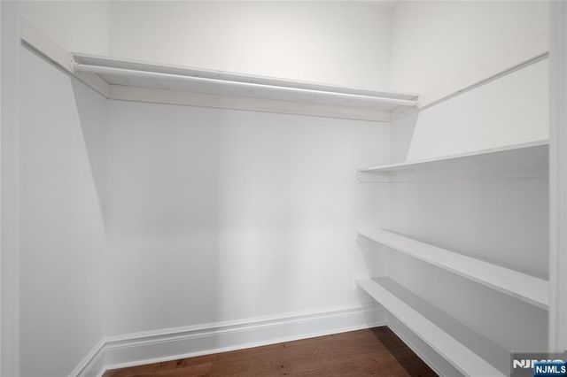 475 Morse Avenue, Ridgefield, NJ 07657