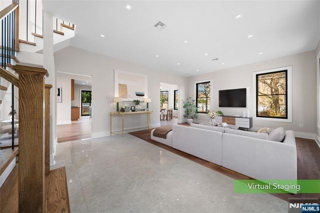 475 Morse Avenue, Ridgefield, NJ 07657