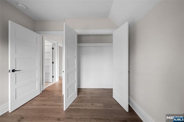 475 Morse Avenue, Ridgefield, NJ 07657