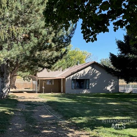 1920 Sand Hollow Rd, Caldwell, ID 83607