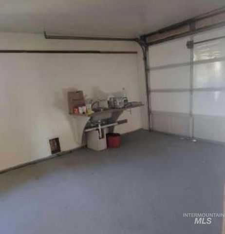 1920 Sand Hollow Rd, Caldwell, ID 83607