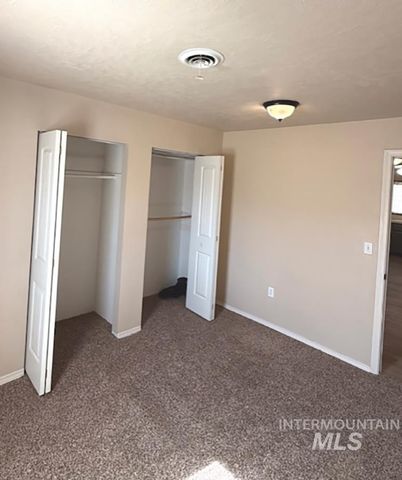 1920 Sand Hollow Rd, Caldwell, ID 83607