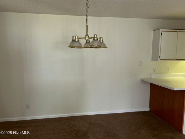 116 Breezewood Drive H, Greenville, NC 27858