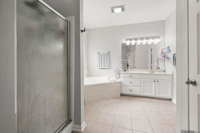 43267 Sycamore Bend Ave, Gonzales, LA 70737