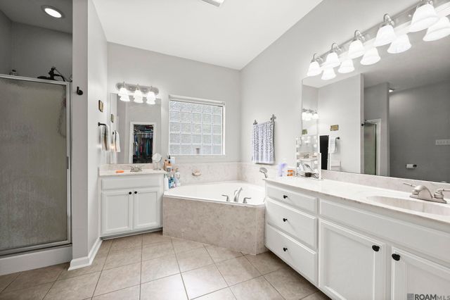 43267 Sycamore Bend Ave, Gonzales, LA 70737