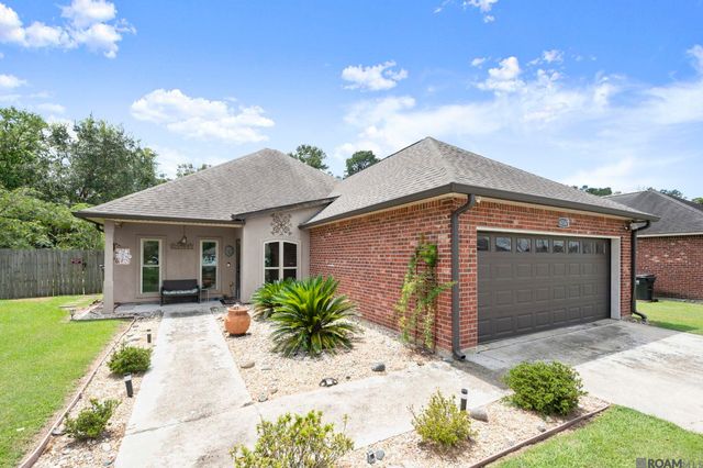 43267 Sycamore Bend Ave, Gonzales, LA 70737