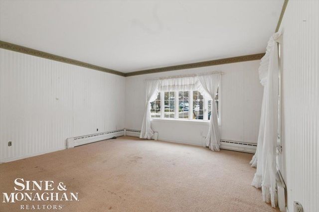 615 S 8th Street, Saint Clair, MI 48079