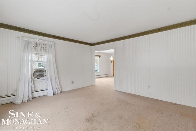 615 S 8th Street, Saint Clair, MI 48079