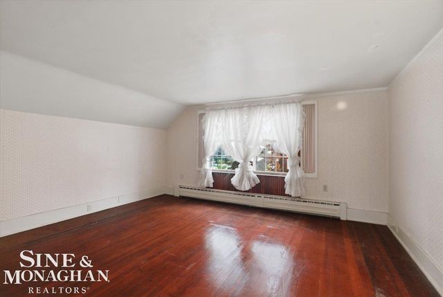 615 S 8th Street, Saint Clair, MI 48079