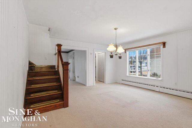 615 S 8th Street, Saint Clair, MI 48079