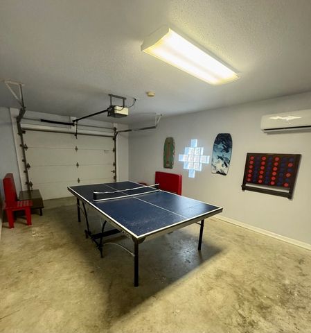 219 W Oleander St., South Padre Island, TX 78597