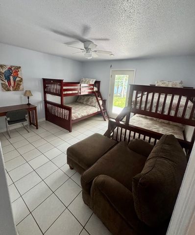 219 W Oleander St., South Padre Island, TX 78597