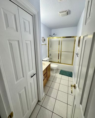 219 W Oleander St., South Padre Island, TX 78597