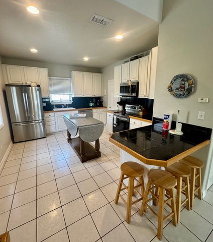 219 W Oleander St., South Padre Island, TX 78597