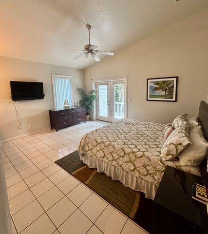 219 W Oleander St., South Padre Island, TX 78597