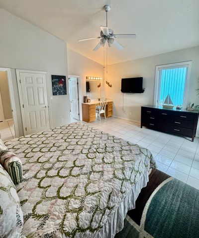 219 W Oleander St., South Padre Island, TX 78597