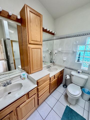 219 W Oleander St., South Padre Island, TX 78597