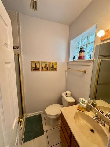 219 W Oleander St., South Padre Island, TX 78597