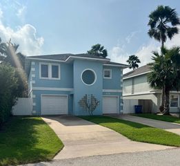 219 W Oleander St., South Padre Island, TX 78597