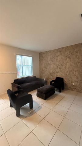 12383 NW 23rd Ct, Miami, FL 33167