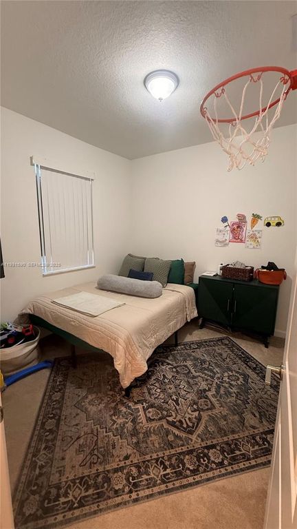 Image 6 of property listing at 12383 NW 23rd Ct, Miami, FL 33167