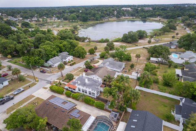 430 OSCEOLA AVENUE, Eustis, FL 32726